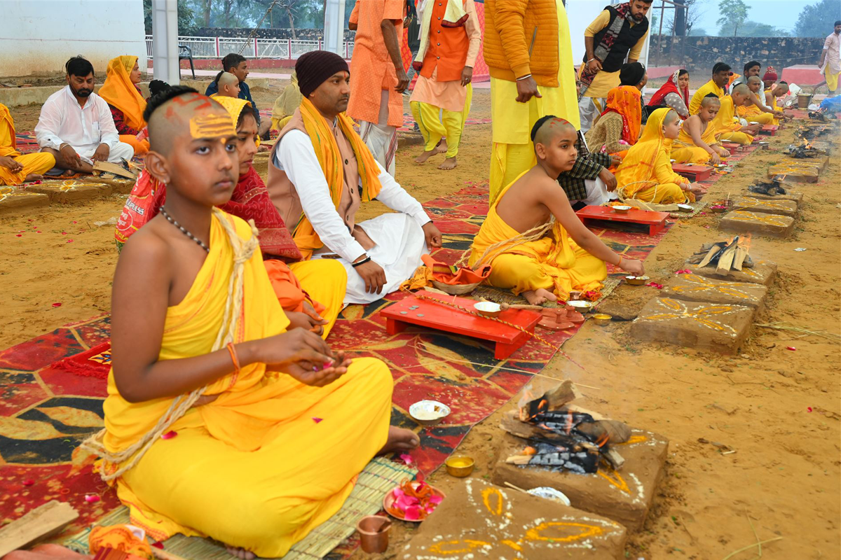 Student Delegation from Sikkim Visits Acharyakulam